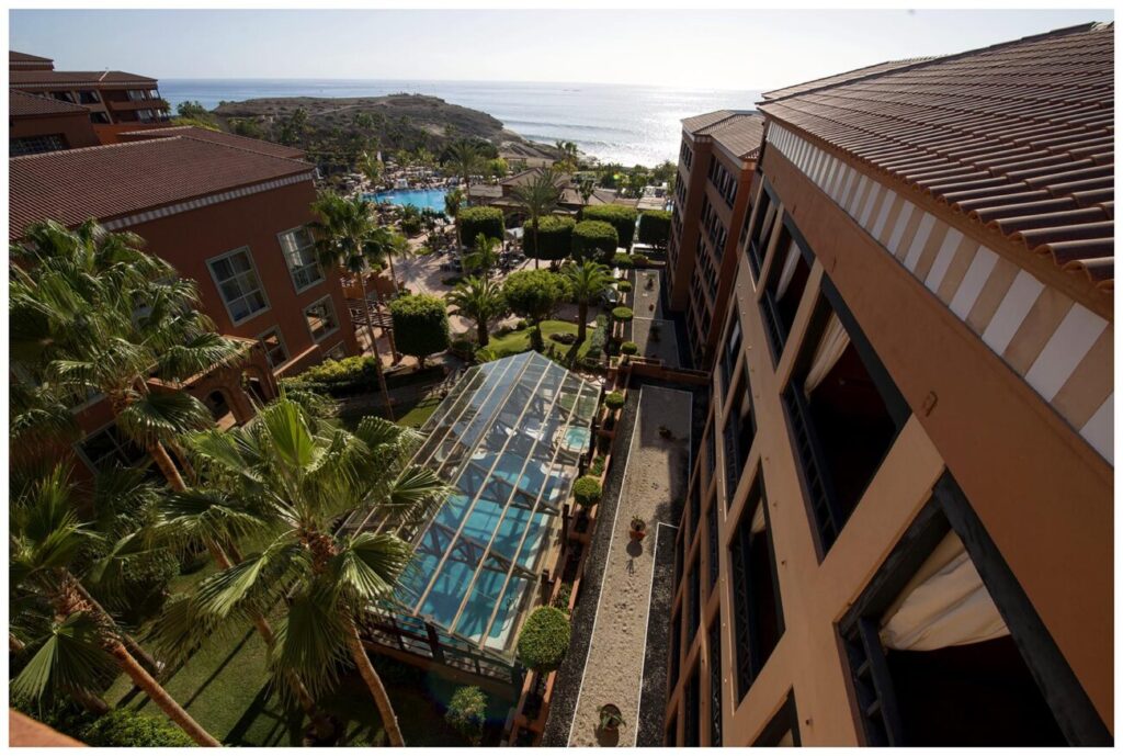 Hotel H10 Costa Palace Tenerife dressler aluminio